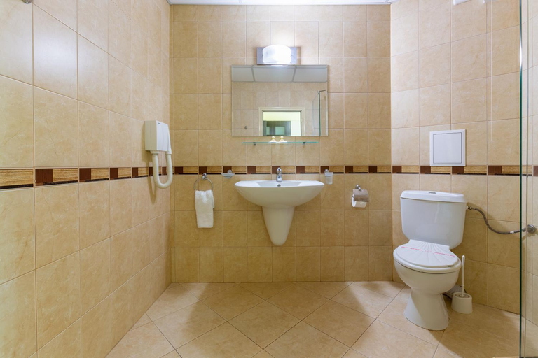 Bathroom 3, Hotel Julia, Nesebar