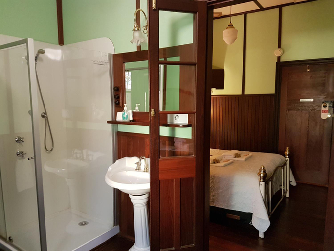Bathroom 4, Bridgefield Guest House, Augusta-Margaret River