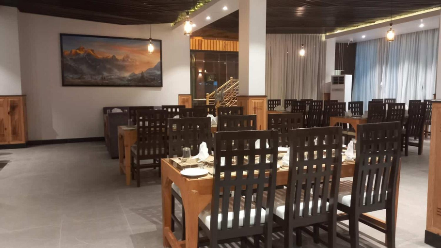 Food & Drinks 3, Hotel Smarak, Narayani