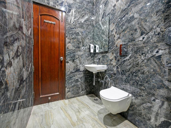 Bathroom 4