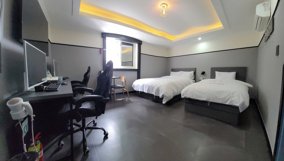 Bedroom 3, Hotel Cheongdam, Muan