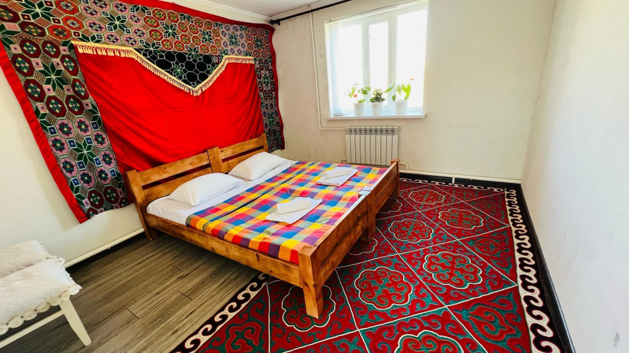 Bedroom 5, DADOW Guesthouse, Naryn