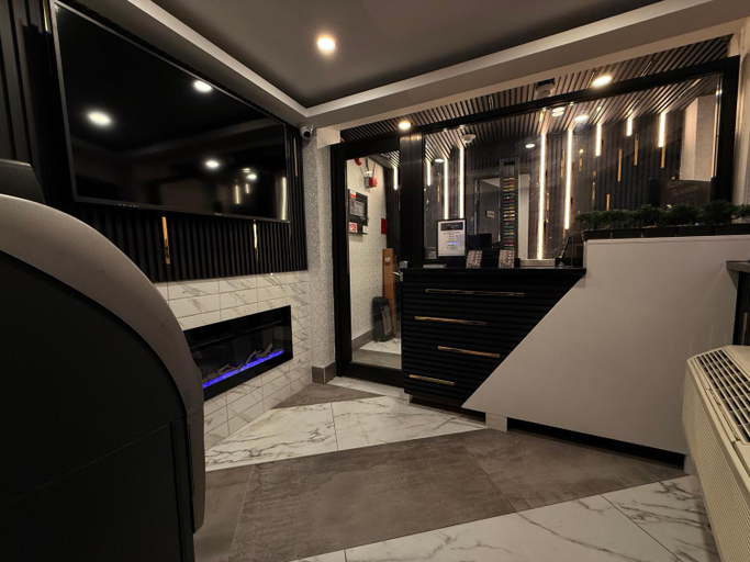 Public Area, The Vine Hotel Bronx, New York