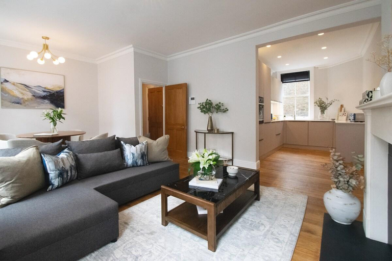 Others 5, Charming 2Bed Home in the City Center, London