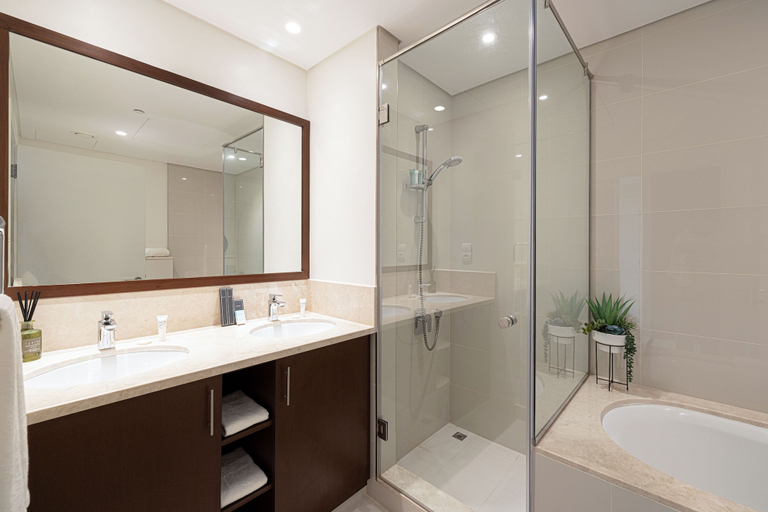 Bathroom 3, 3Br + Maid Close To Burj Khalifa Dubai Mall, Dubai