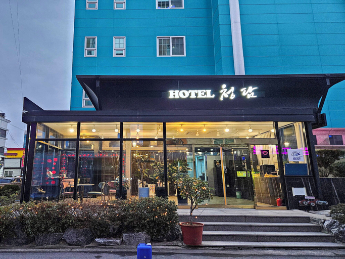 Exterior & Views 2, Hotel Cheongdam, Muan