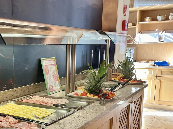 Food & Drinks 4, Dolomites Base Camp Hotel Olympia, Belluno