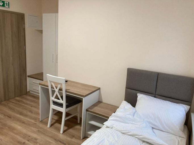 Bedroom 3, Hotel Aljan, Jarosław