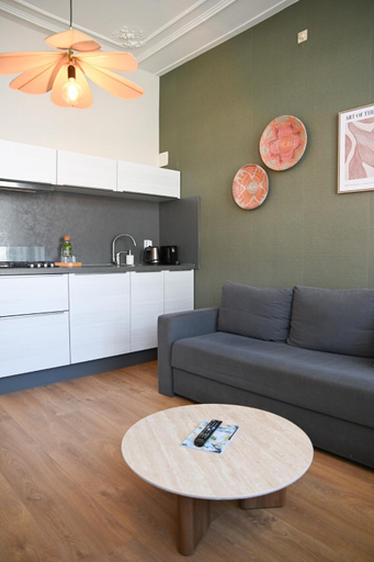 Others 5, High Street Apartments, Zandvoort