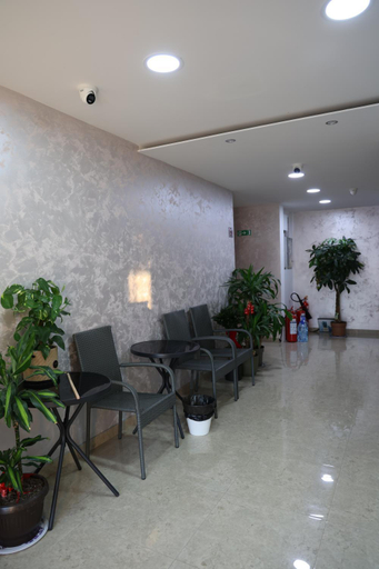 Others 5, home in superior如家, Belgrade