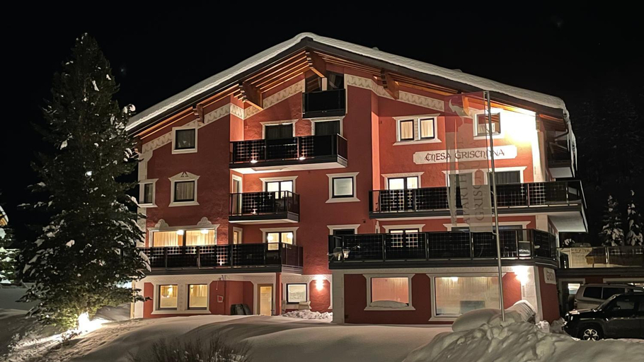 Others 4, Aparthotel Grischuna, Inn