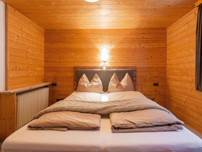 Bedroom 2, Kitzbuhel Apartments, Kitzbühel