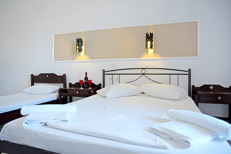 Bedroom 3, Hillside Studios & Apartments, South Aegean