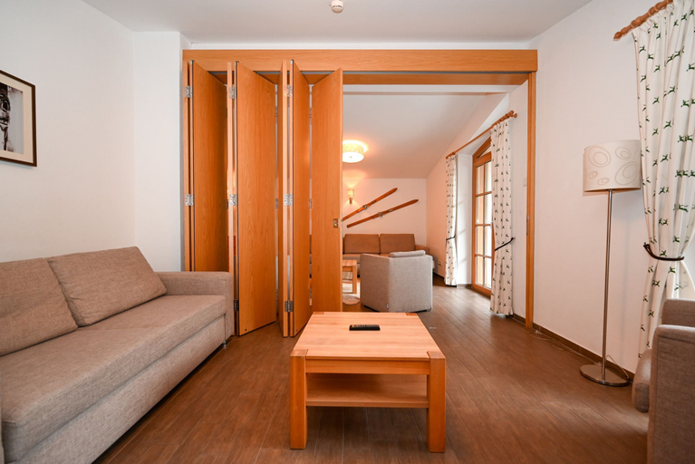Room 2, Residence Kristall - TOP 16 Joker Card, Zell am See