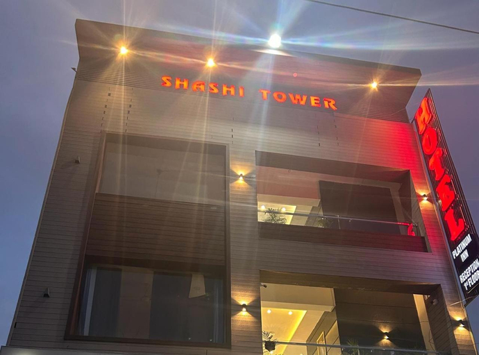Others 5, Hotel platinum inn, Ludhiana