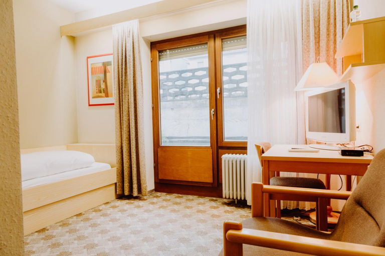 Bedroom 2, Pension Neustart, Biberach