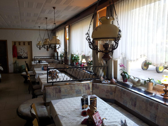 Food & Drinks 2, Landgasthof Zum Heiligenberg, Werra-Meißner-Kreis