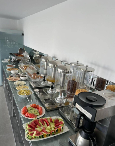 Food & Drinks, Adele Hotel Ksamil, Sarandës