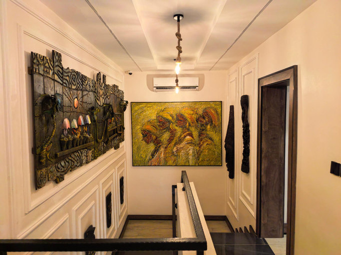 Others 5, The Westbury Inn, AbujaMun