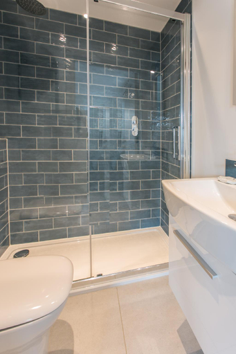 Bathroom 3, Seashells - Bracklesham Bay, West Sussex