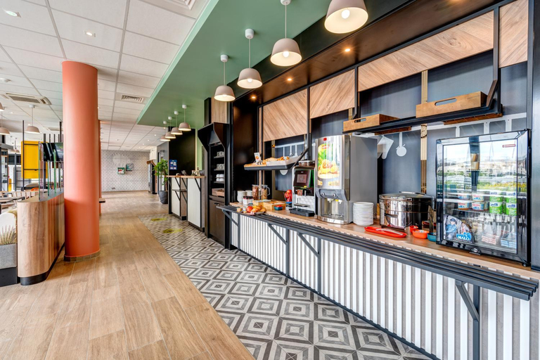 Food & Drinks 5, B&B HOTEL Le Port- Marly St-Germain en Laye, Yvelines
