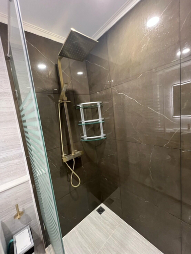 Bathroom, Indigo GSR - Dusit Grand Park 2, Pattaya