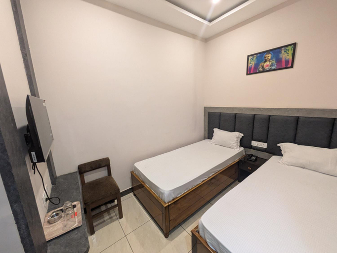 Bedroom 4, Kishori Vatika, Pashchim Champaran