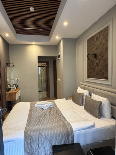 Bedroom 2, Fidan City Hotel, Beyoğlu
