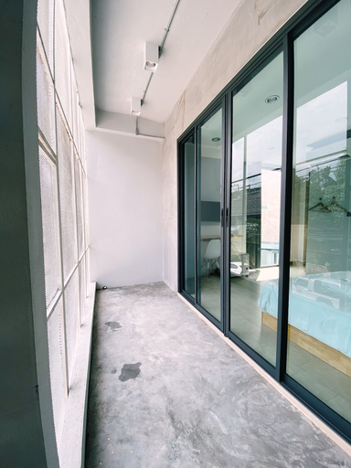 Others 5, Hlangkha Hostel, Batong