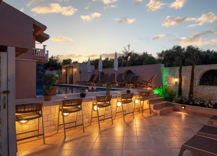 Food & Drinks 4, Kseynasa Suites, Central Macedonia