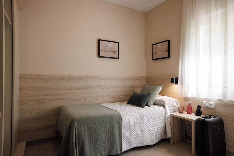 Bedroom 3, Bonanova Park, Barcelona