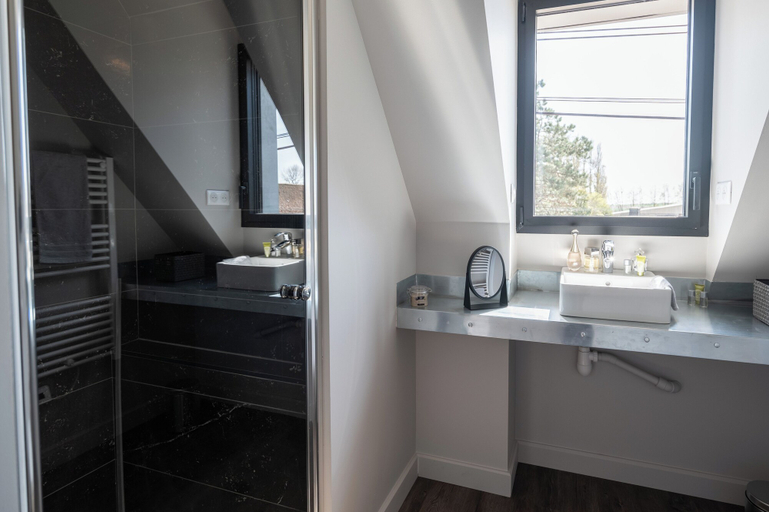 Bathroom 5, Au Coeur Du Village, Pas-de-Calais