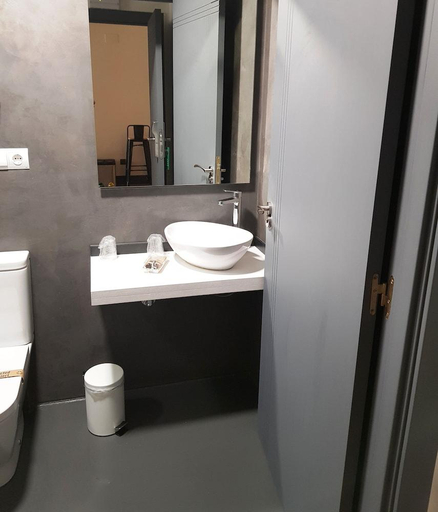 Bathroom 5, Hotel Malecon, Ourense