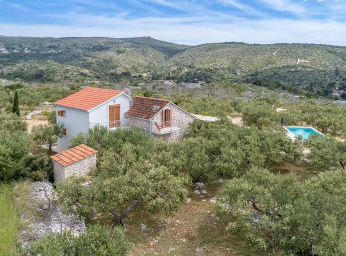 Others 5, Holiday Home House of the Sun, Sutivan