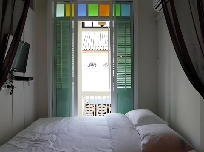 Bedroom 3, 99 Oldtown Boutique Guesthouse, Phuket Island