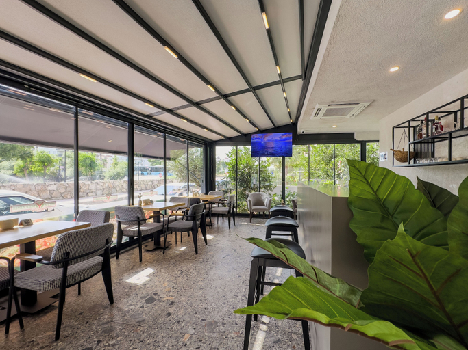 Food & Drinks 4, Leaf River Suites, Antalya