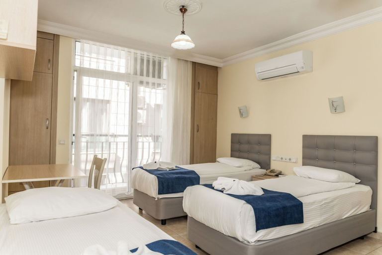 Bedroom 4, Berraksu Hotel, Antalya