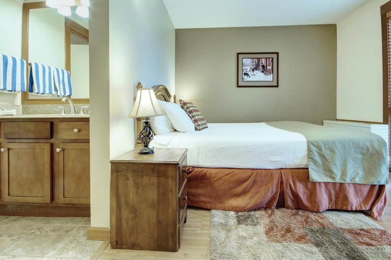 Bedroom 3, WorldMark Seventh Mountain , Deschutes
