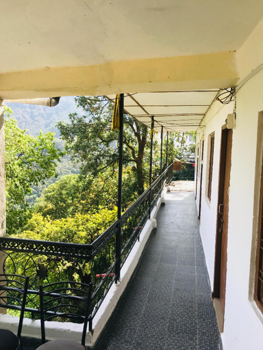 Public Area 2, Amar guest house Mussoorie, Dehradun