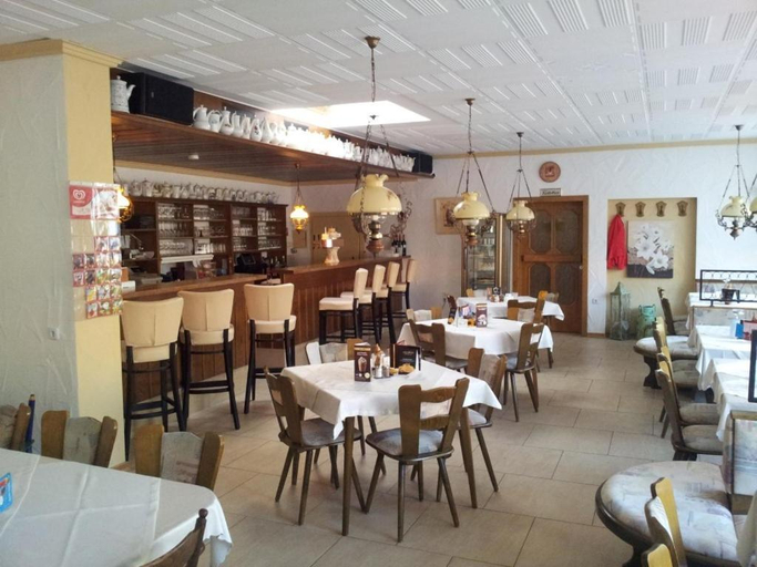 Food & Drinks 4, Landgasthof Zum Heiligenberg, Werra-Meißner-Kreis