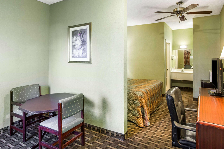 Bedroom 3, Rodeway Inn & Suites Smyrna - Nashville Area, Rutherford
