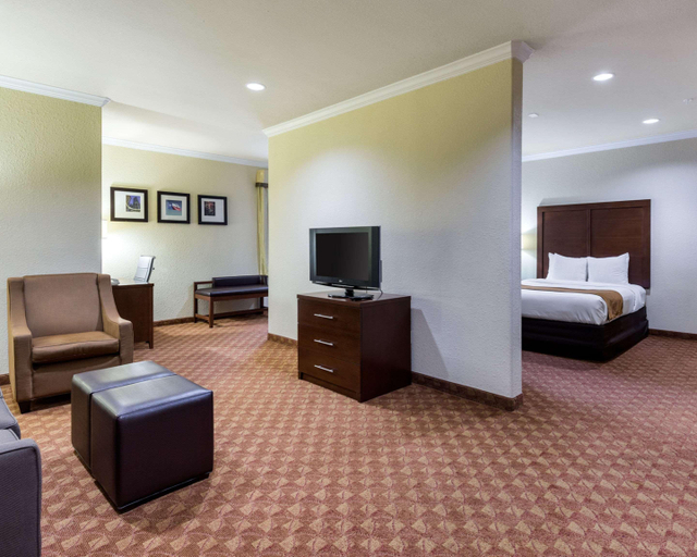 Bedroom 3, Comfort Suites near NASA - Clear Lake, Houston