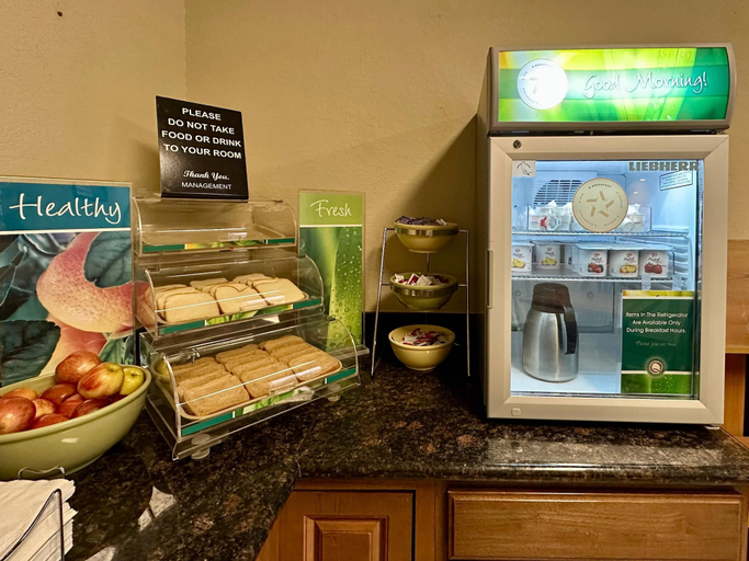 Food & Drinks 5, Quality Suites San Antonio Brooks City Base, Bexar
