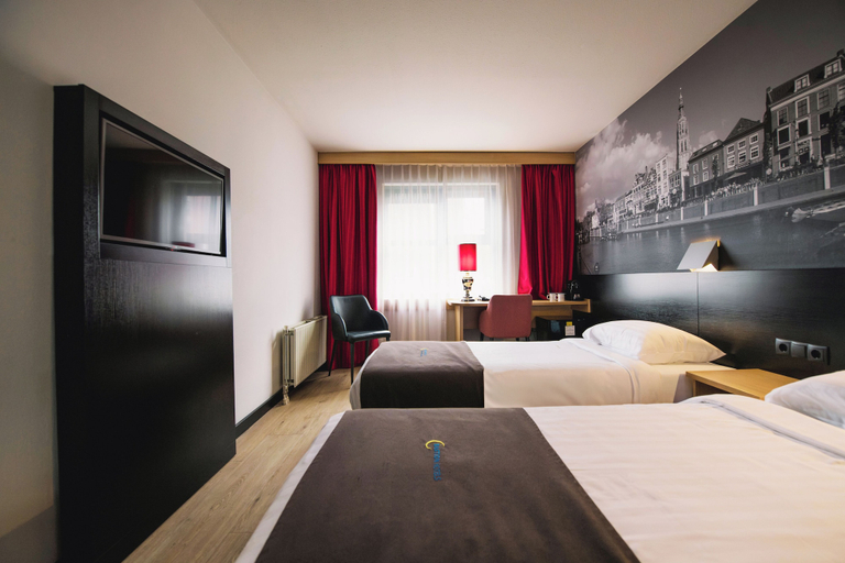 Bedroom 3, Bastion Hotel Breda, Breda