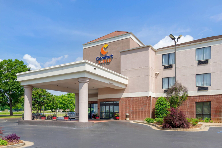 Exterior & Views 2, Comfort Suites Oxford I-20 exit 188, Calhoun