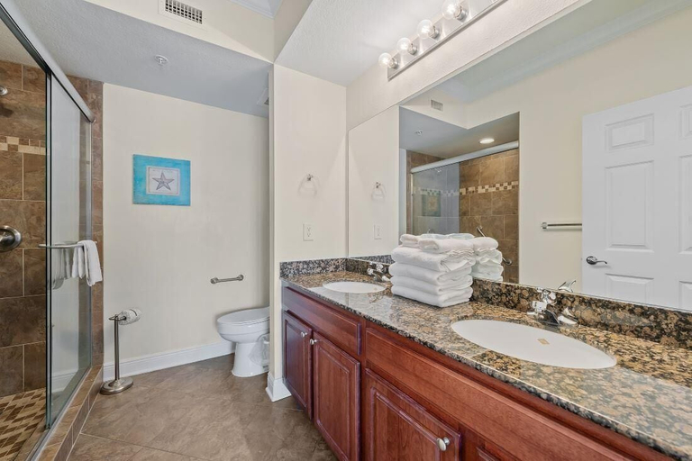Bathroom 5, Crystal Tower 1507, Baldwin