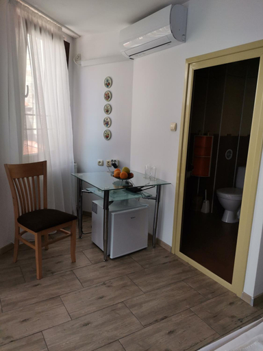 Others 5, Family Hotel Rai, Shumen