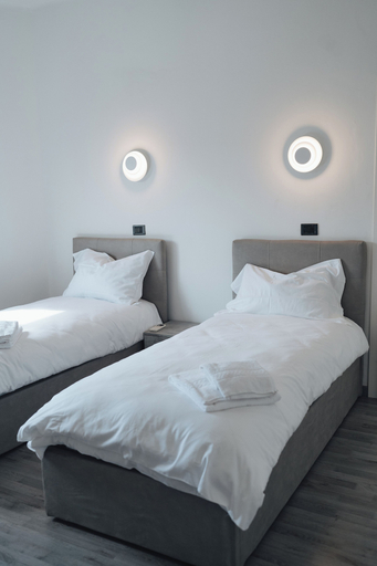 Others 5, Hotel Edelweiss Mantova, Mantua