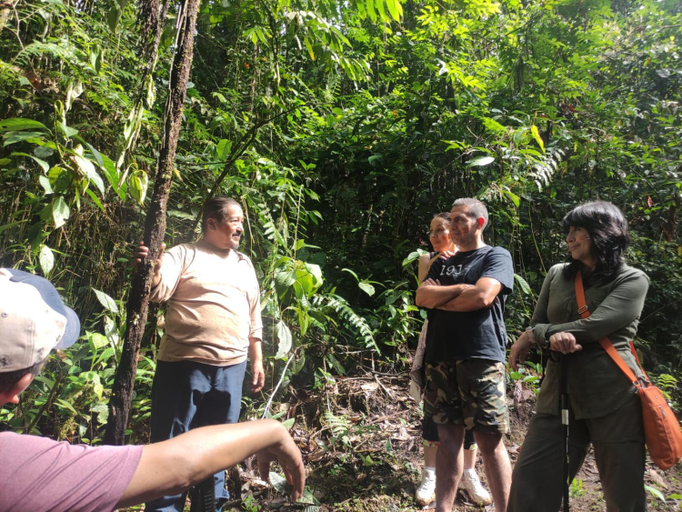 Others 4, Ingaru lodge, Tena