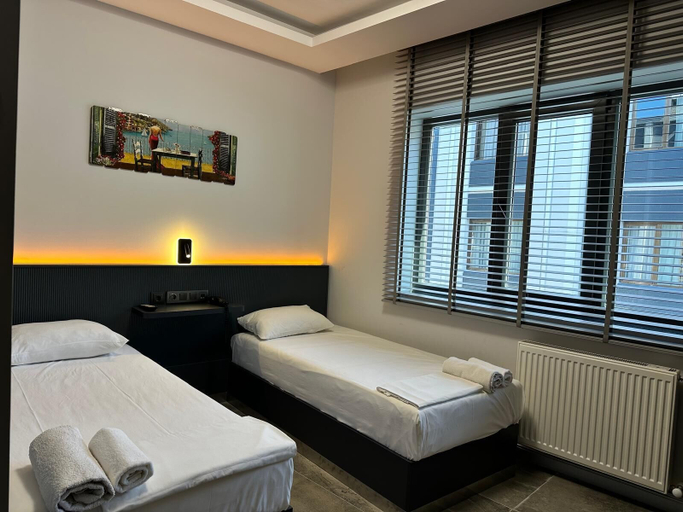 Bedroom 3, Grand FM Hotel, Fatih